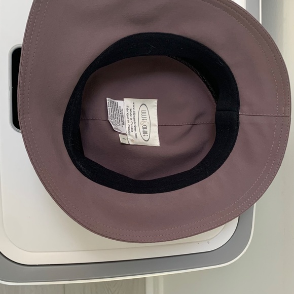 Waterproof Asymmetrical Hat - Picture 2 of 3